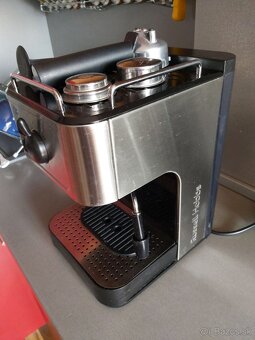 Pakovy kavovar Russell Hobbs - 4