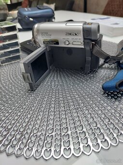 Videokamera SONY HANDYCAM Mini DCR-TRV 33E - 4