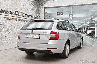 Škoda Octavia Combi 2.0 TDI DSG Executive - 4