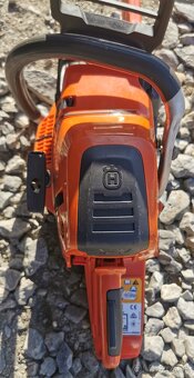 Husqvarna 550 xp mark II motorova pila rok 2023 - 4