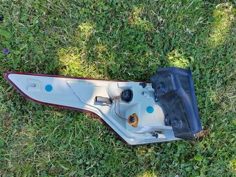 Ford Kuga zadné svetlá - 4