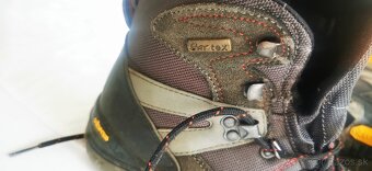 Turistické topánky 39 Vibram - 4