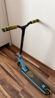 Freestyle kolovezku Slamm - Classic Mini - 4