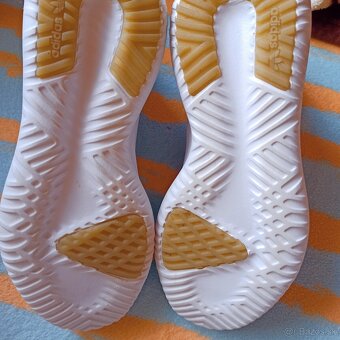 Dámske tenisky Adidas 38 - 4