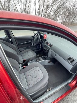 Skoda fabia 1.4 mpi - 4