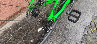 Predám horský bicykel CUBE Attention 29",kolesá 29" - 4