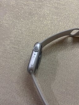 Apple Watch 9 - 4