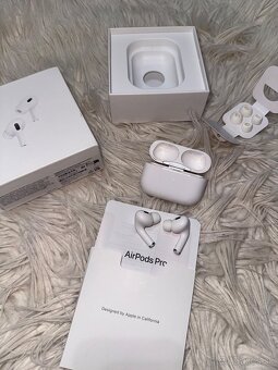 Apple AirPods Pro 2 - 4