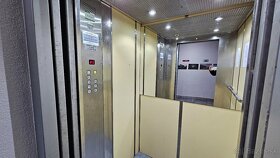 Kancelárie a sklady s výmerami od 15m2, 18m2 až po 300m2 - 4