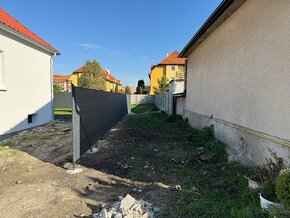 Predám Stavebný pozemok 453 m2, obec Brestovany - 4