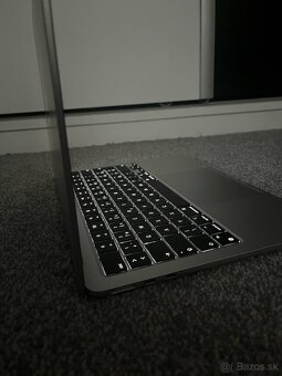 Apple MacBook Air 13.6 M2 8gb/256gb Space Grey Model A2681 - 4