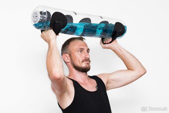 💪 Vodný posilňovací vak – sila v pohybe - 4