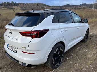 Predám nový Opel Grandland GSe 300k 4x4 - 4