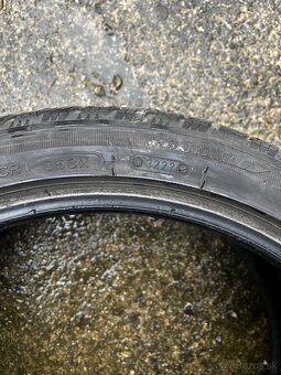 Predám zimné gumy 225/40r18 - 4