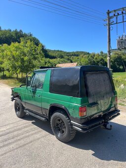 Mitsubishi Pajero 1 2.5td - 4