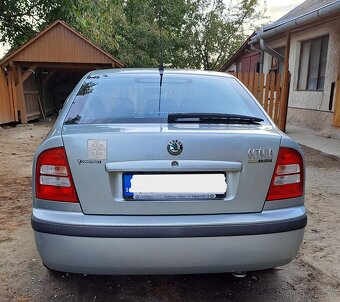 škoda octavia tour 1.6 Benzin (2009) - 4