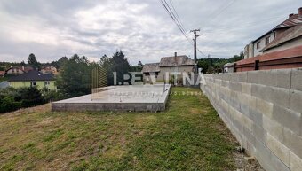 STAVEBNÝ POZEMOK SO STAVEBNÝM POVOLENÍM, 502 M2, LUKAVICA - 4