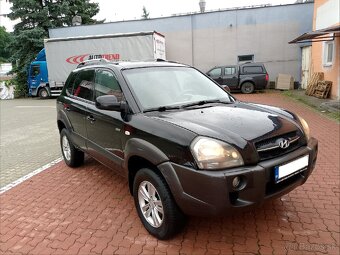 Hyundai tuscon 2,0 CRDI 4WD 4x4 - 4