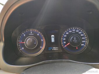 Hyundai i40 1.7 CRDi, r. 2012, FULL výbava, 216 000 km – - 4