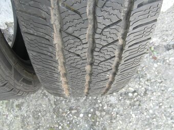 215/60 R17C - 4
