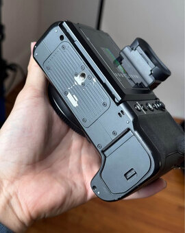 Fujifilm GFX100S - 4