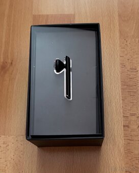 Predám Apple IPod Bluetooth headset - 4