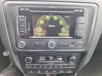 ŠKODA RAPID 1,6TDI 77KW KLÍMA NAVIGÁCIA - 4