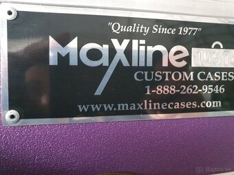 Microsoft Surface Hub 1 84" - 4