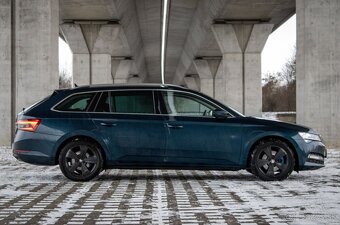 Škoda Superb Combi 2.0TDI 110kw DSG 2021 - 4