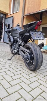 Yamaha r7 - 4