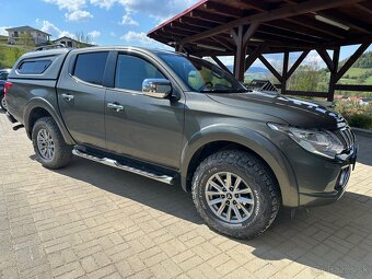 Mitsubishi L200 - 4