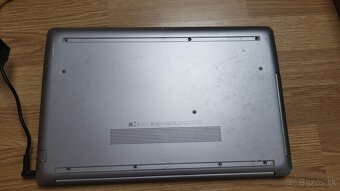 Ponukam notebook HP 250 G7 na suciastky - 4
