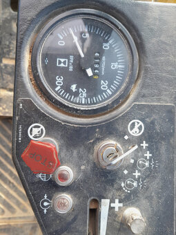 Traktorbager Massey Ferguson - 4