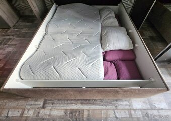 Manzelska calunena postel 140x200 cm - 4