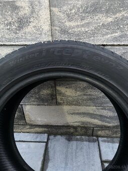 Zimné pneumatiky 215/55 R17 Hankook - 4