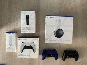 PREDAM/ VYMENIM PLAYSTATION 5 + 2 OVLADAČE + HRY - 4