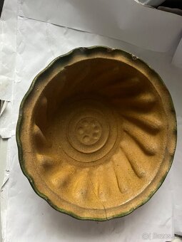 Krasna zelena keramicka forma na babovku - 4