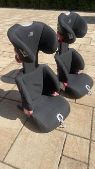 Predam 2x Autosedačka Britax Römer Discovery SL - 4