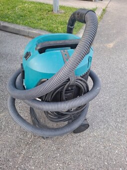 Makita VC3011L - 4