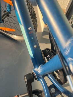 BICYKEL CUBE ACID 200 ROYAL'N'BLUE - 4