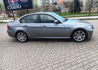 Bmw e90 318d - 4
