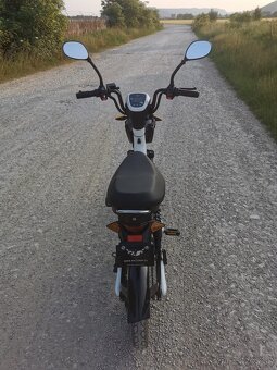 Freeway electric scooter - 4