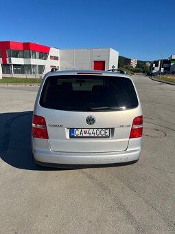 volkswagen touran 1.9 TDi - 4