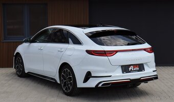 Kia ProCeed 1.5 T-GDi GT-Line A/T - 4