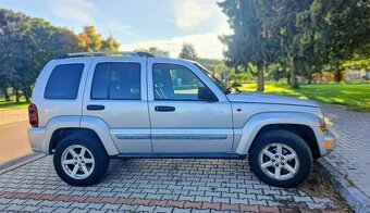 Jeep Cherokee 2,8 CRD - 4