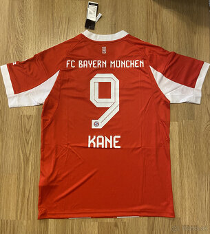 Bayern Mníchov dres Kane 9 – veľkosť L – nový so štítkami - 4