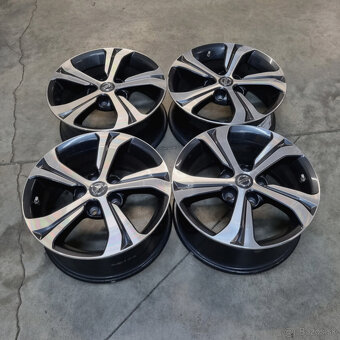 Hliníkové Nissan disky 5x114,3 R16 6,5J ET40 - 4