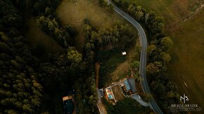 NOVÁ CENA Ponúkame Vám na predaj slnečný stavebný pozemok v - 4