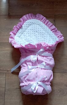 Set pre bábätko ružový s volánikmi - 4