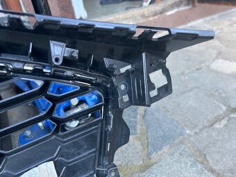 Audi a3 blatníky a maska - 4